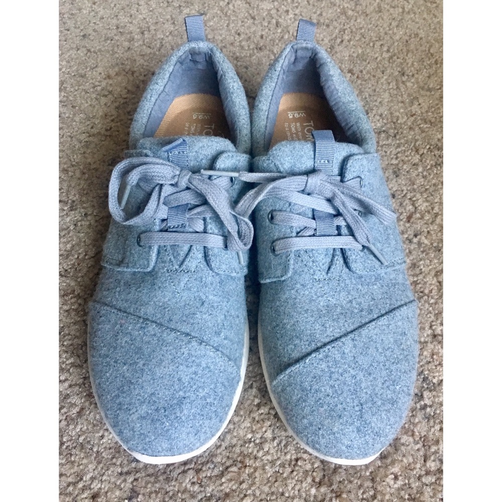 TOMS Women’s Sneakers